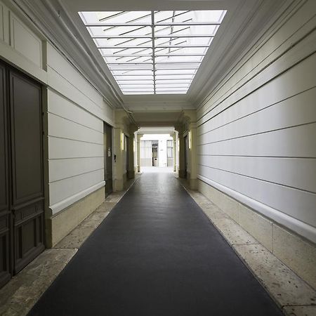 Luxury Apartment In Paris Center - Louvre Museum Bagian luar foto