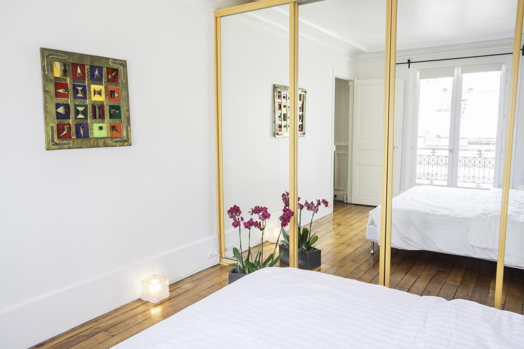 Luxury Apartment In Paris Center - Louvre Museum Bagian luar foto