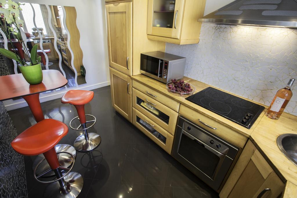 Luxury Apartment In Paris Center - Louvre Museum Bagian luar foto